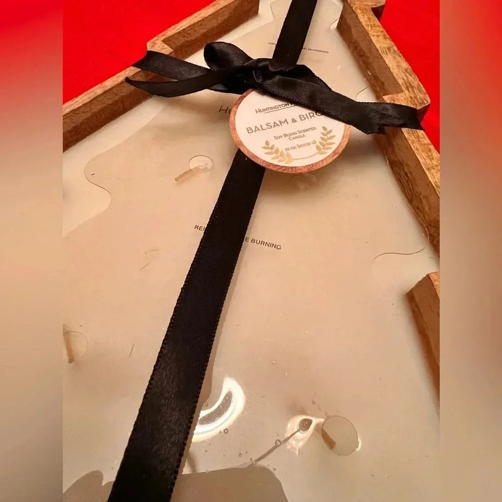 New! 2024 Viral Aldi Huntington Home 7 Wick Wooden Tree Candle Balsam &‎ Birch - Picture 6 of 7